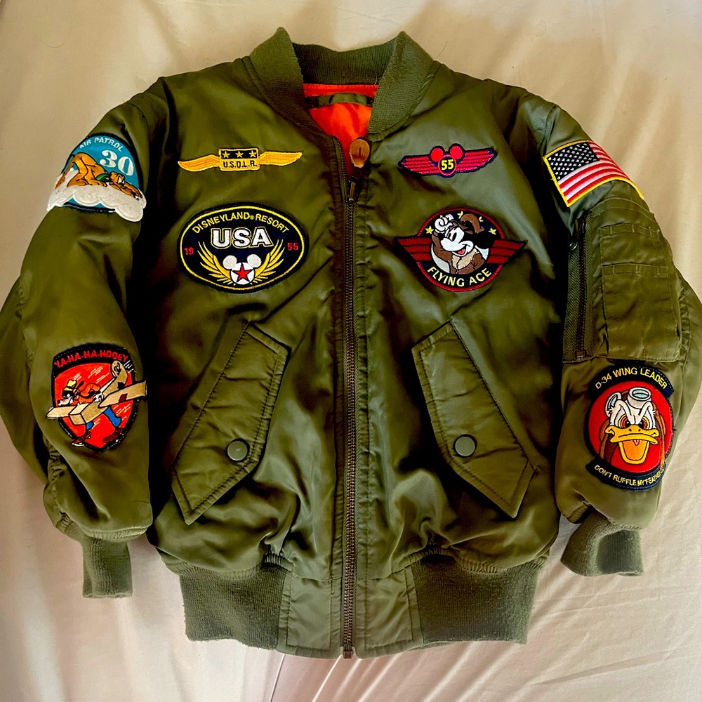 Disneyland Resort Bomber Jacket Kids Small Aces Aviator Patches Mickey Mouse
